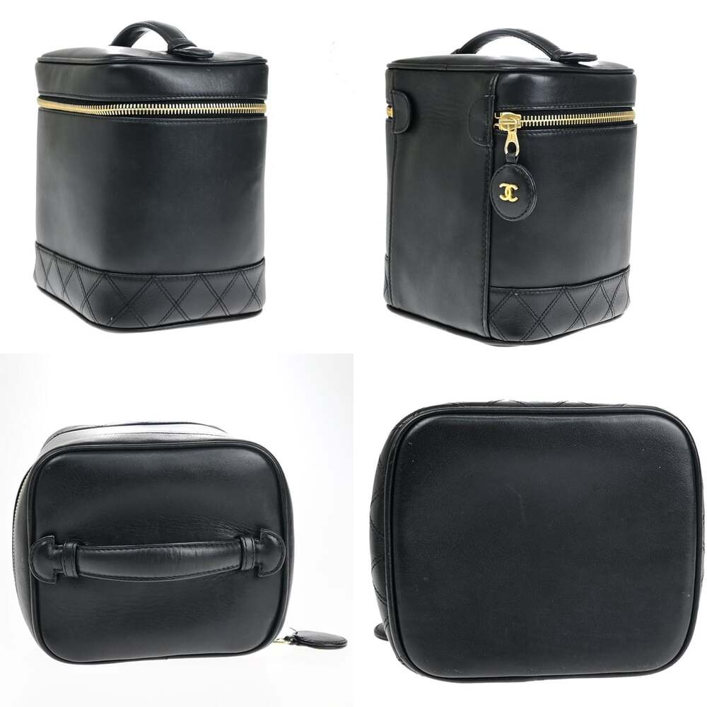 Chanel Leather Vanity Pouch Black - Picture 3 of 6
